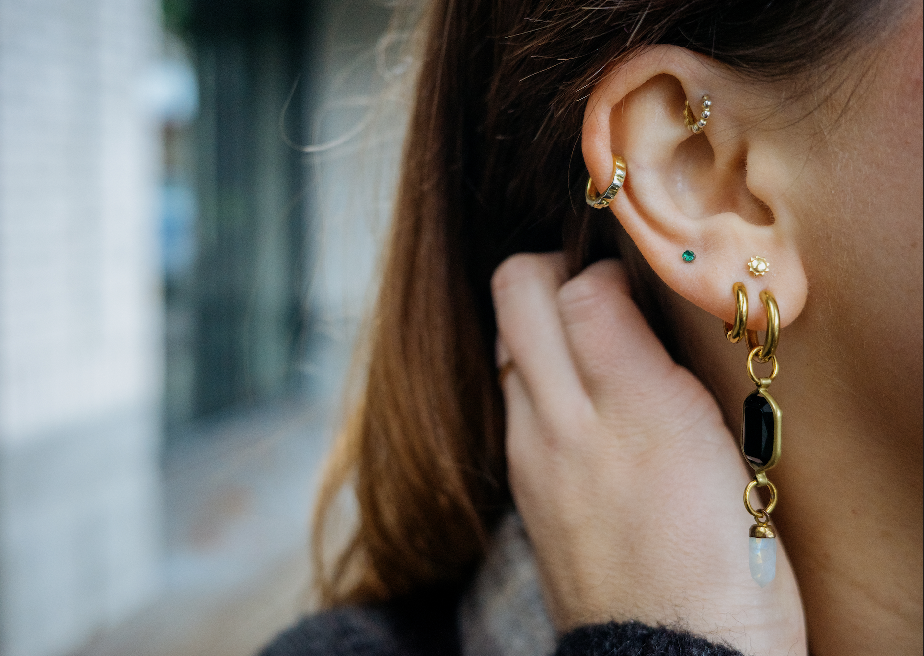 ピアス [BLACKMUSE] Unique gold hoops Earrings En Flux Medium Hoops – SAINT VAGABOND